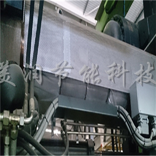 注塑機(jī)保溫套現(xiàn)場(chǎng)圖